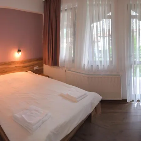 Guest house надежда - 3*