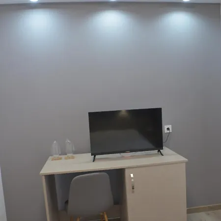 надежда - Guest house Zlatograd